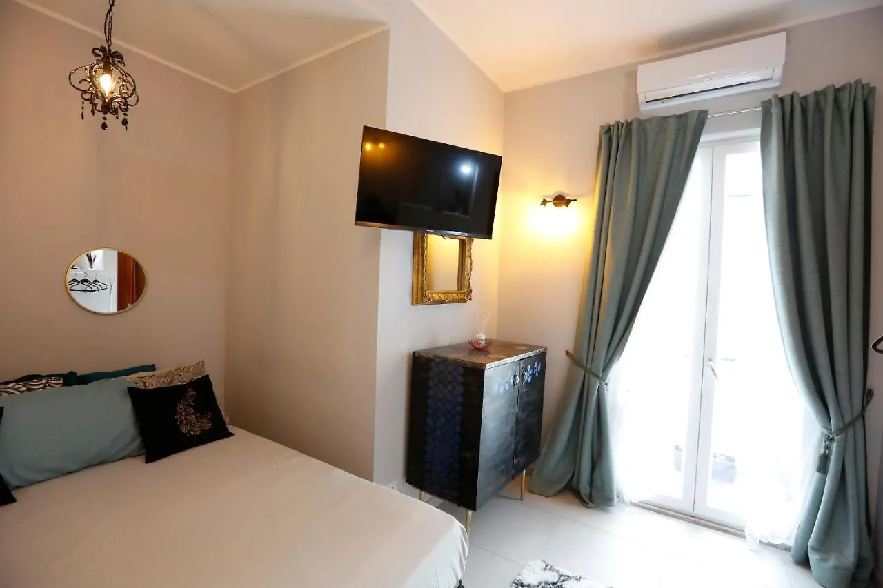 Apartamento Bella 'Mbriana Nápoles 0*,  Italia